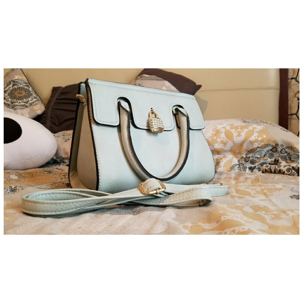 Purse - Picture 4 of 5